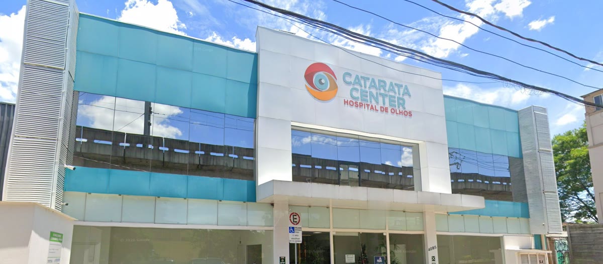 Fachada do prédio do Catarata Center, onde fica a Prisma Clínica de Olhos em Novo Hamburgo